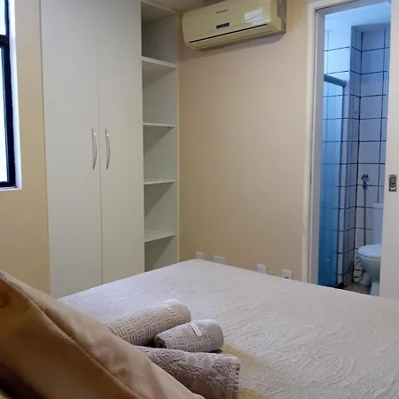 Beira Mar: Bom Gosto E Conforto Apartamento