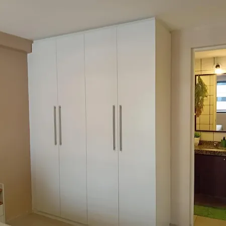 Beira Mar: Bom Gosto E Conforto Apartamento